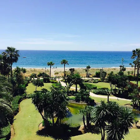 Munoz * Estepona